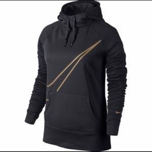 {Nike} Therma-fit Hooded Sweatshirt